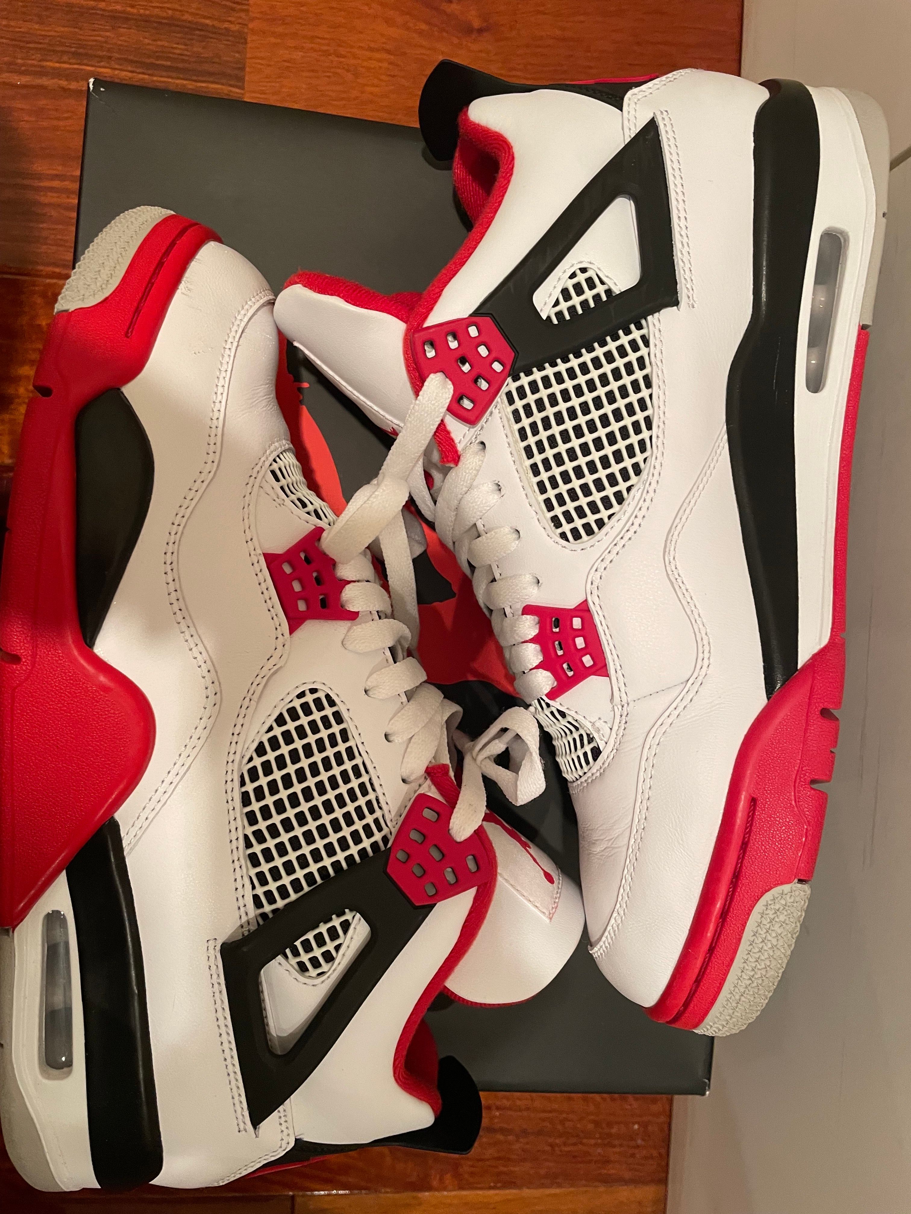 Nike Air Jordan 4 Retro OG "Fire Red" (2020)