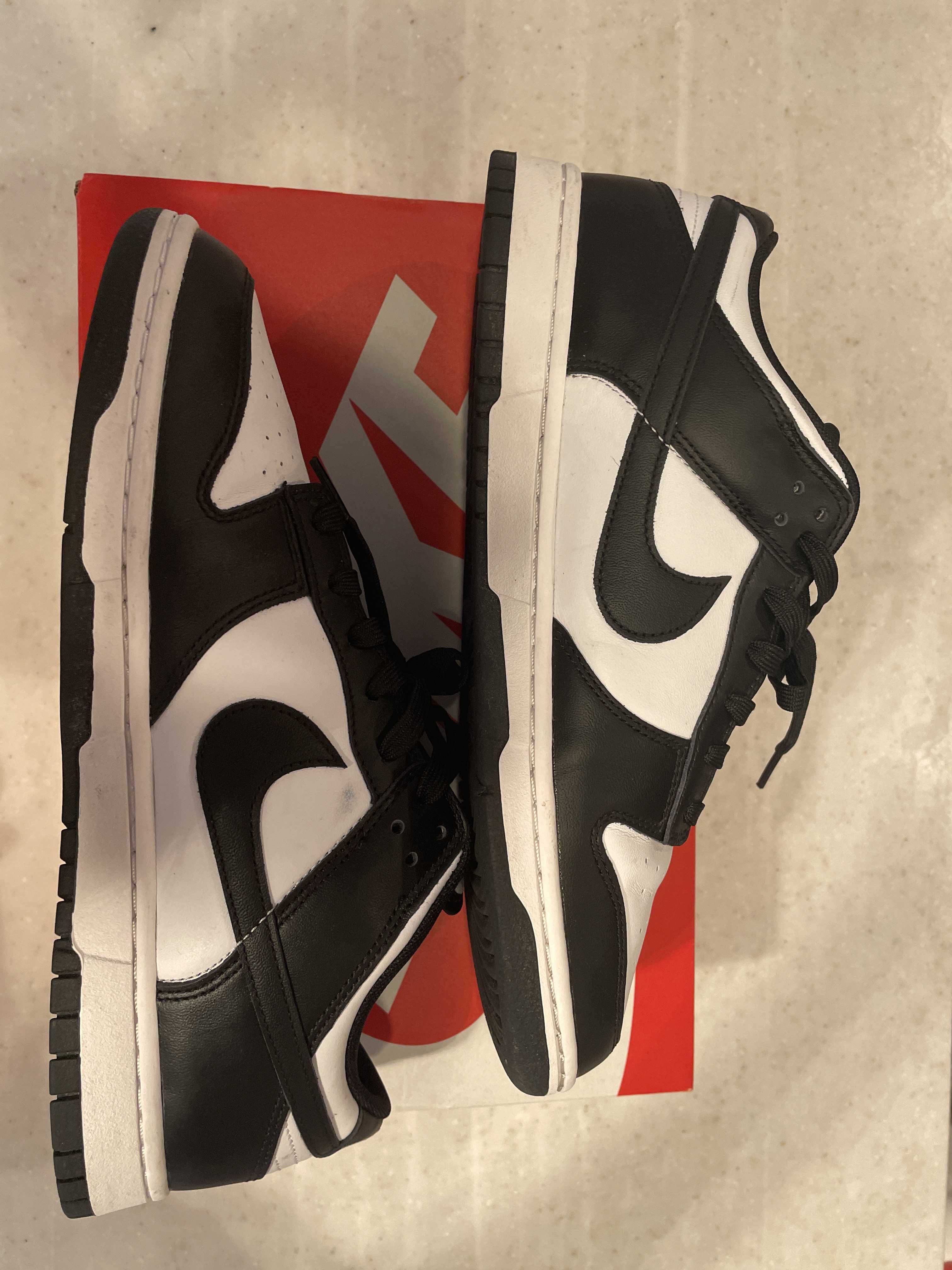 Nike Dunk Low Retro "Panda/White/Black"