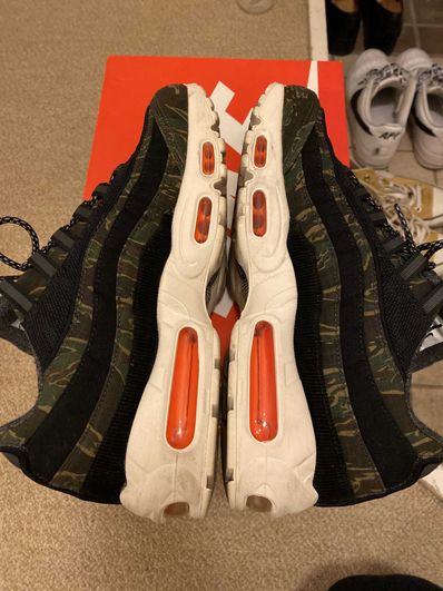 Carharte WIP × Nike Air Max 95 "Black/Sail/Total Orange"