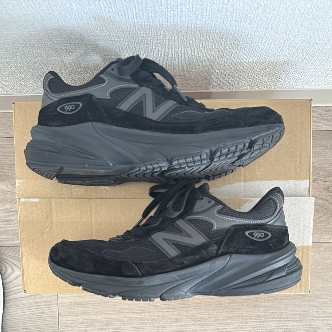 New Balance 990V6 "Triple Black"