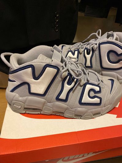 NIKE AIR MORE UPTEMPO "NEW YORK"