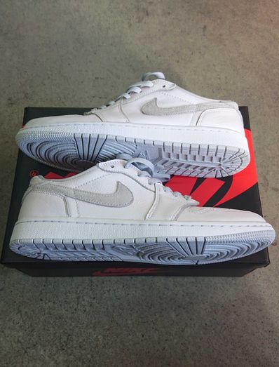 Nike Air Jordan 1 Low OG "Neutral Grey"