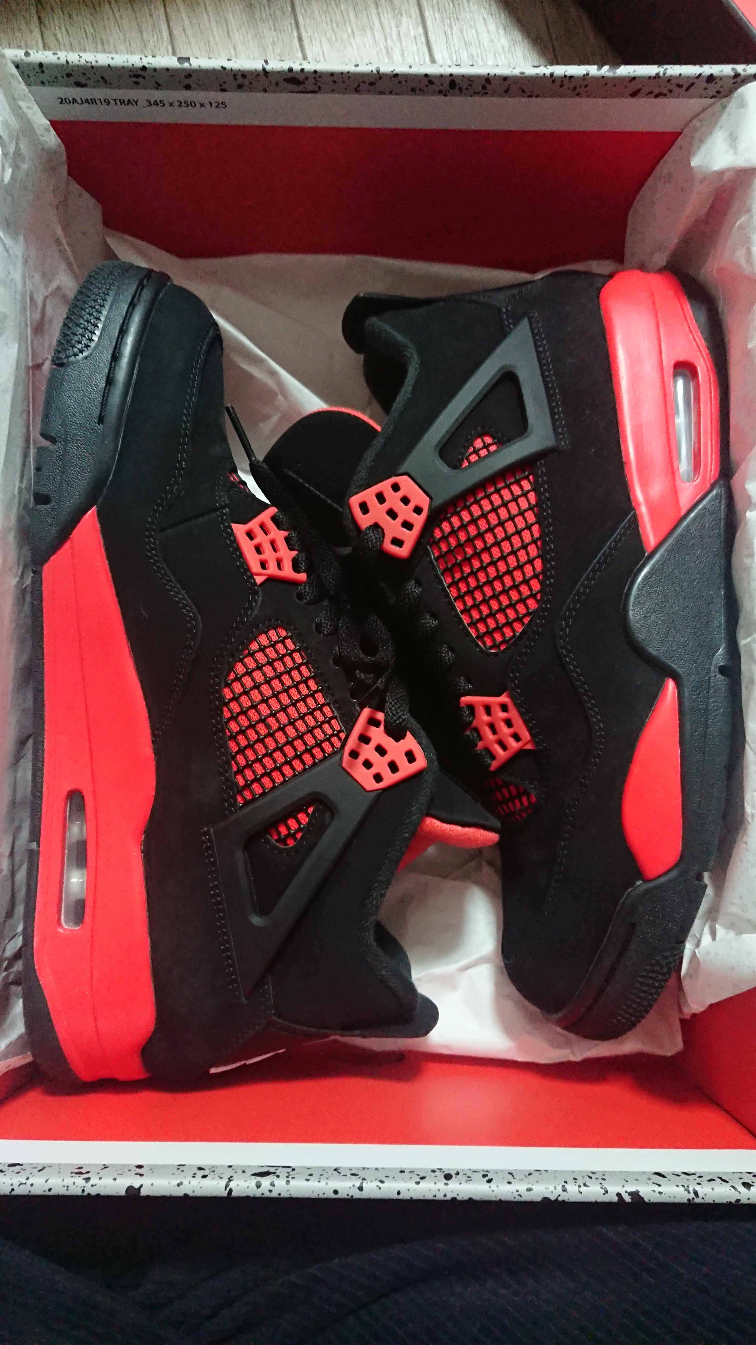 Nike Air Jordan 4 "Red Thunder/Crimson"