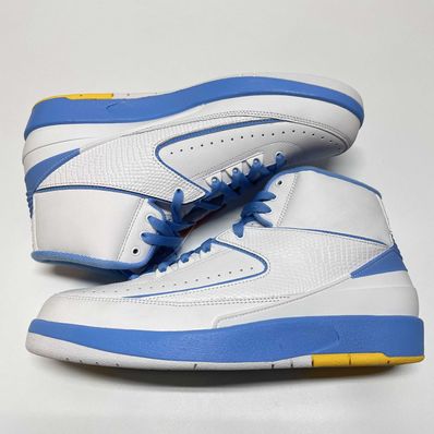 Nike Air Jordan 2 Retro Melo White/Varsity Maize/University Blue (2018)