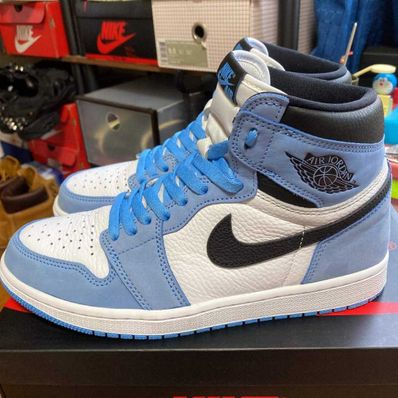 Nike Air Jordan 1 High OG "University Blue"