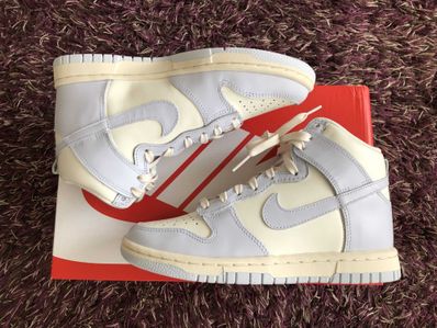 Nike Women's Dunk High "Foot Ball Grey"