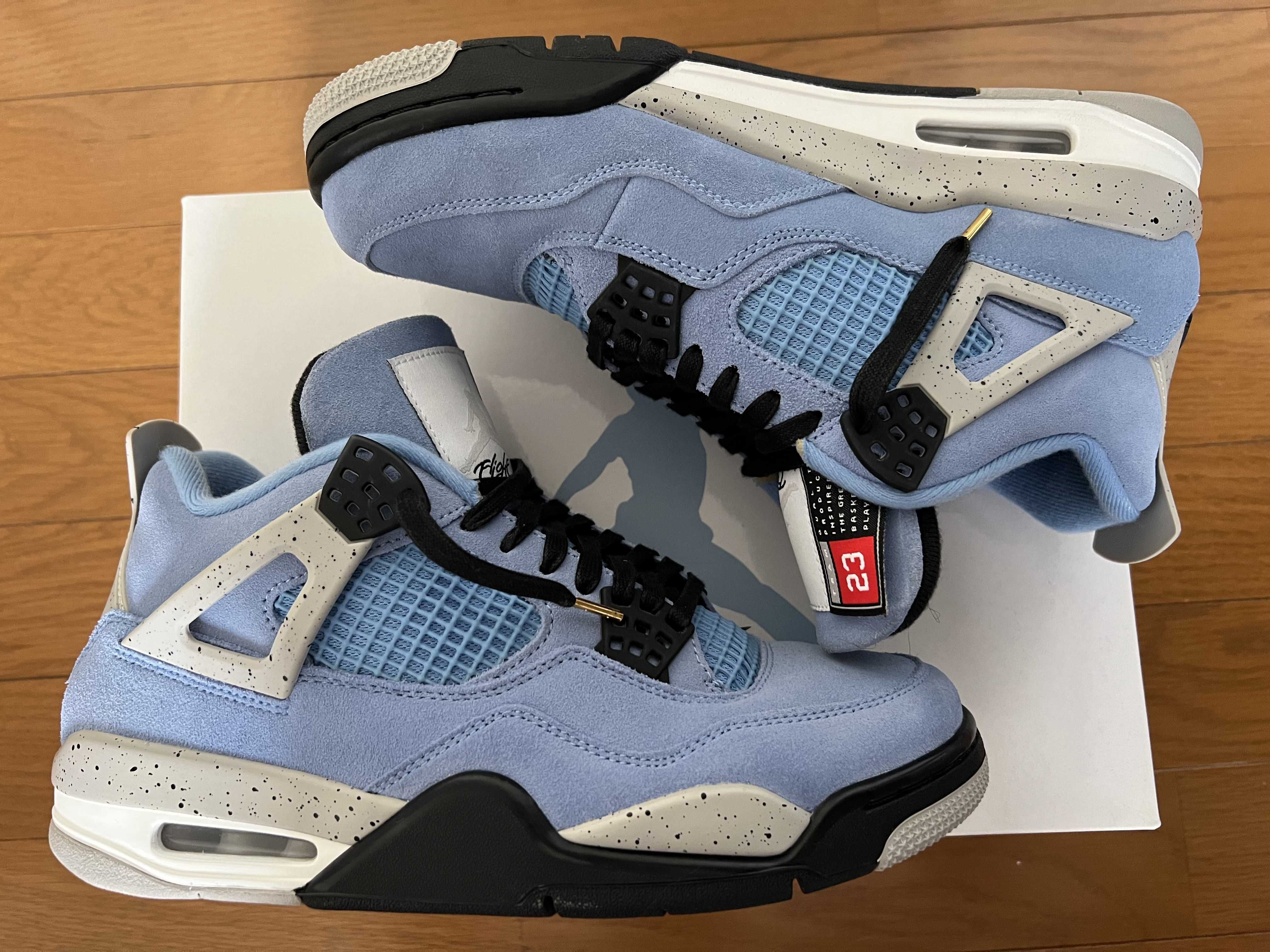 Nike Air Jordan 4 "University Blue"