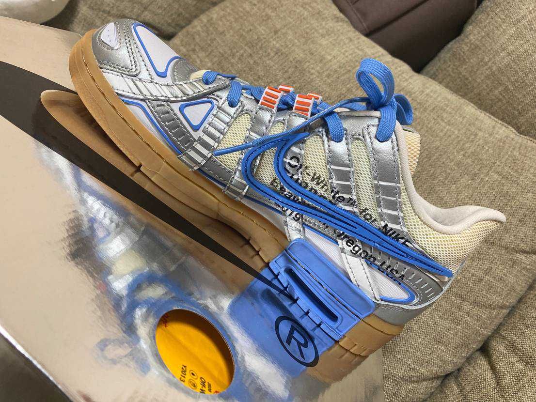 Off-White × Nike Air Rubber Dunk "White/University Blue"