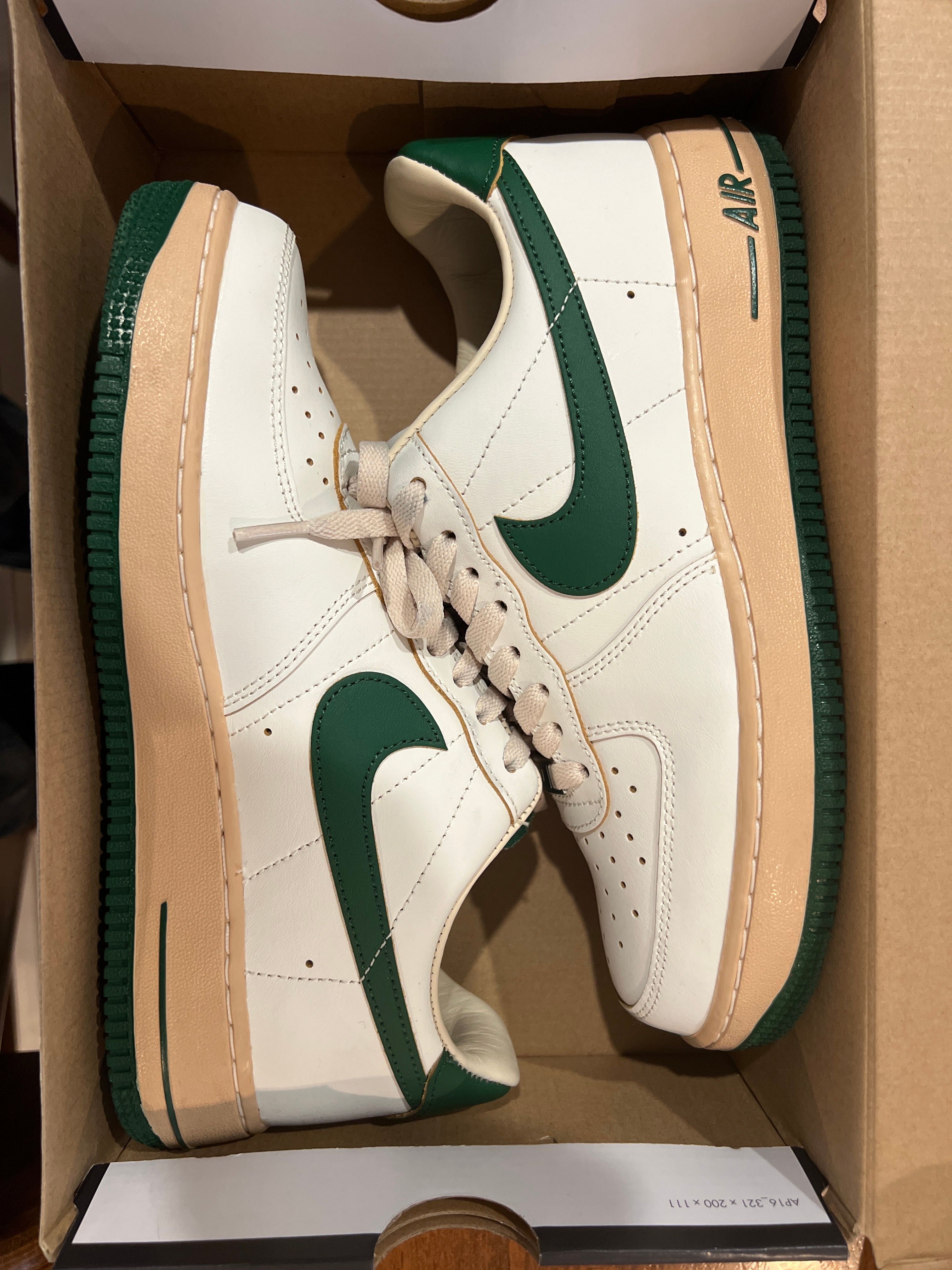 Nike Women's Air Force 1 Low "Green and Muslin"