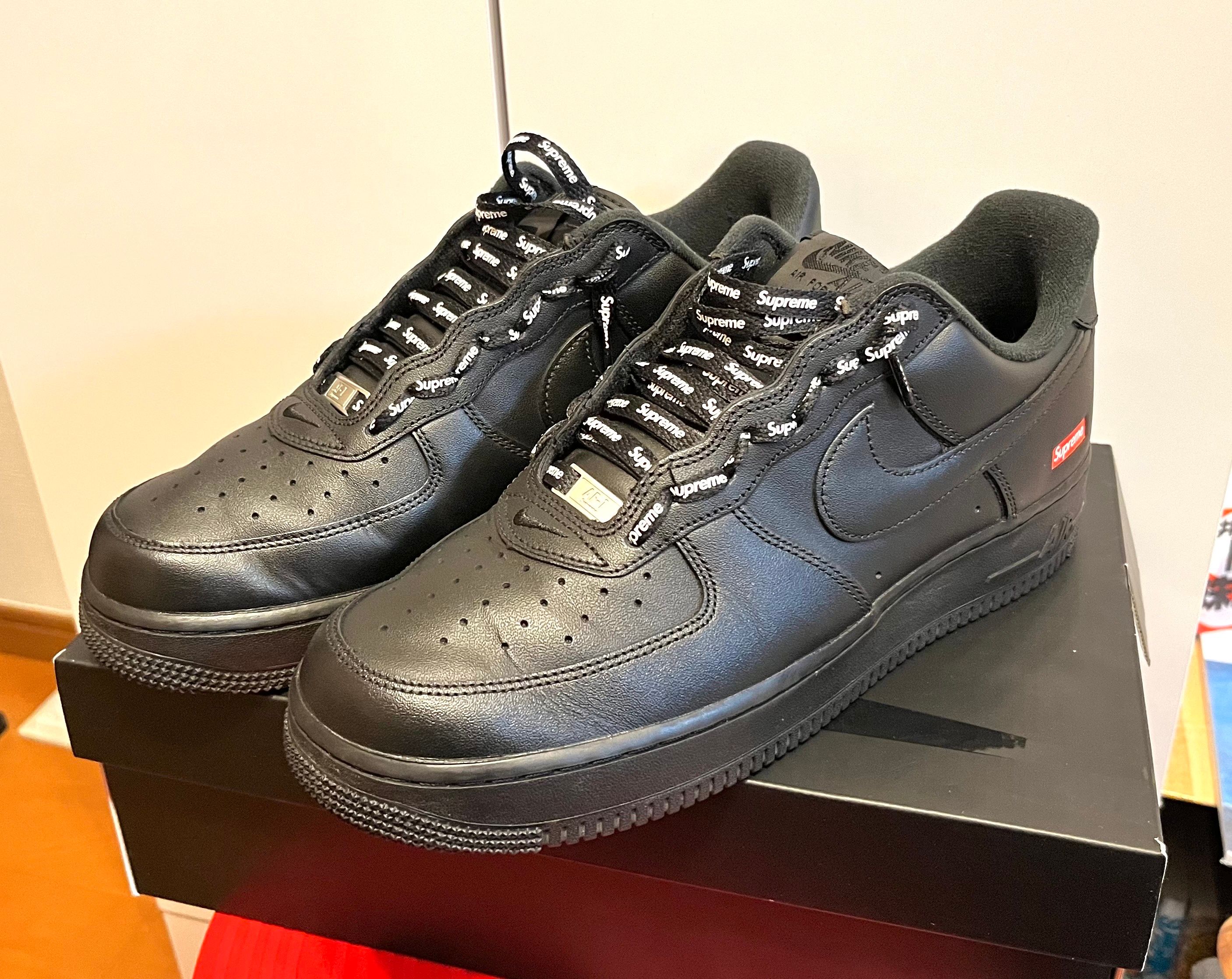 Supreme × Nike Air Force 1 Low "Black"