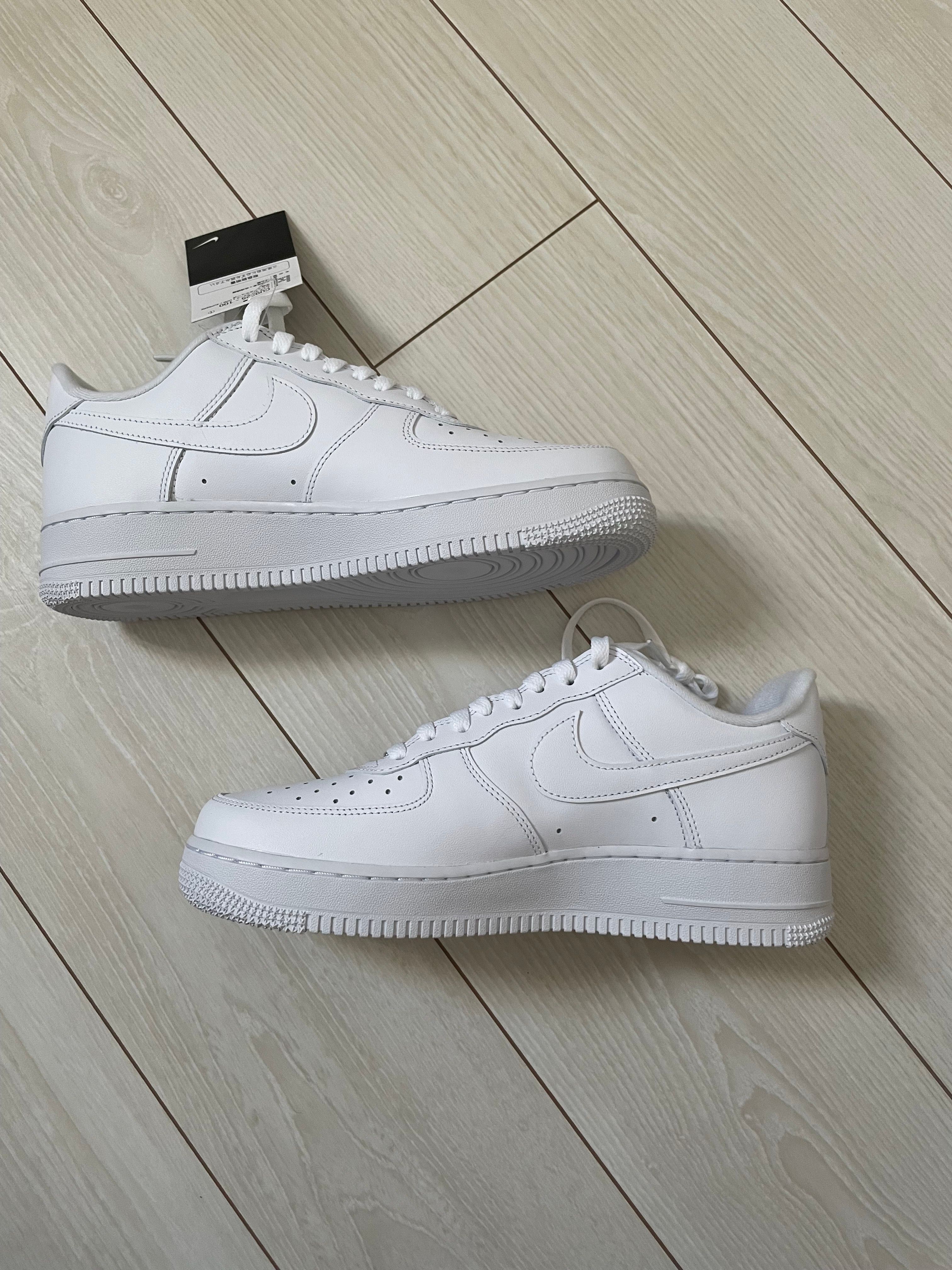 Supreme × Nike Air Force 1 Low "White"