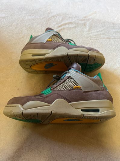 UNION × NIKE AIR JORDAN 4 SP "TAUPE HAZE"