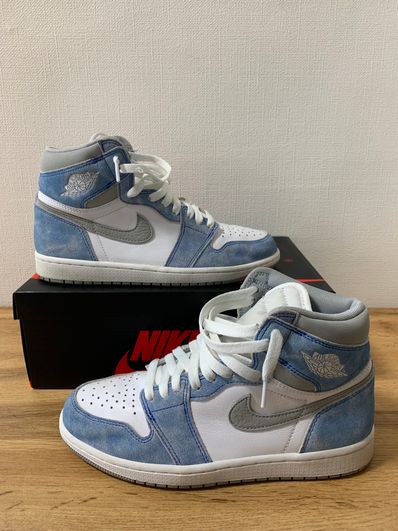 Nike Air Jordan 1 High OG "Hyper Royal"