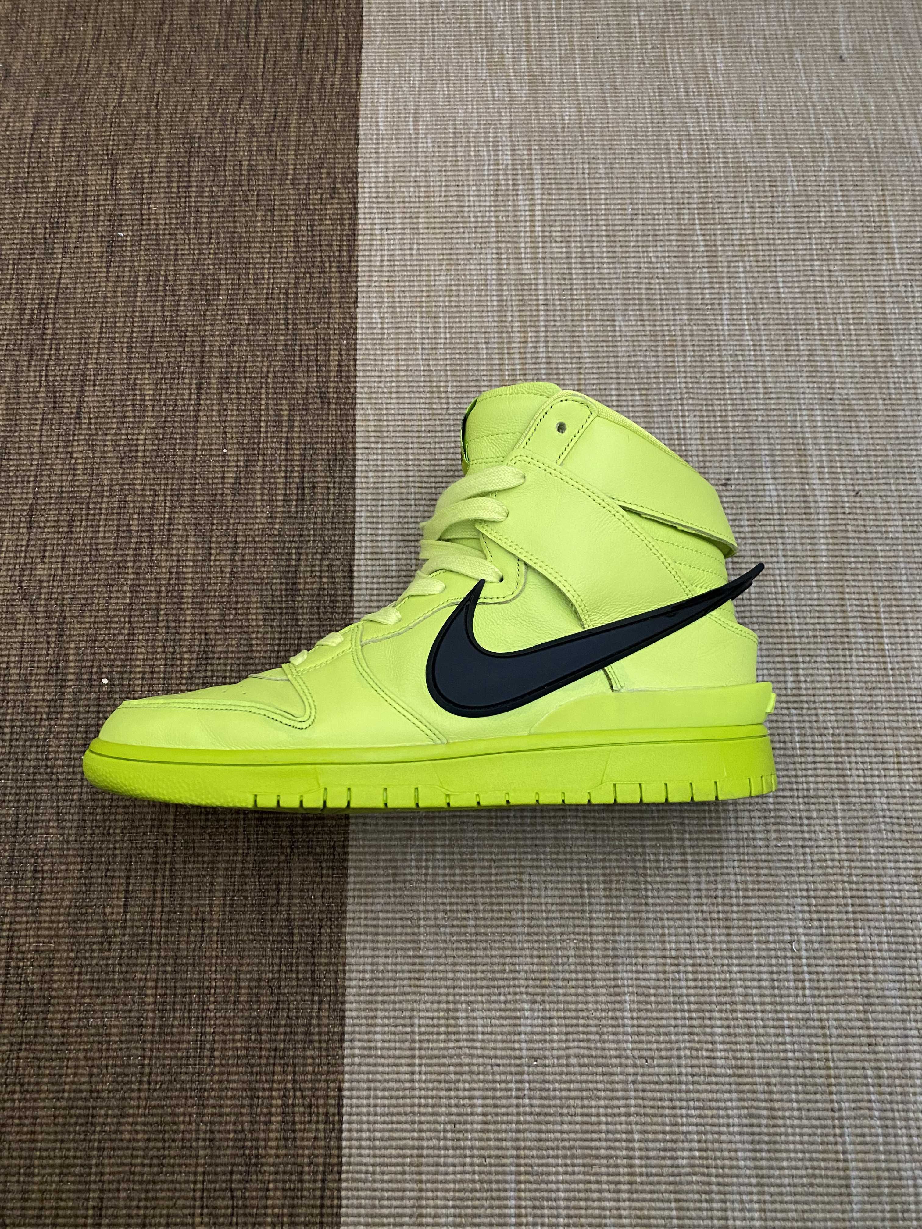 AMBUSH × NIKE DUNK HIGH "FLASH LIME"