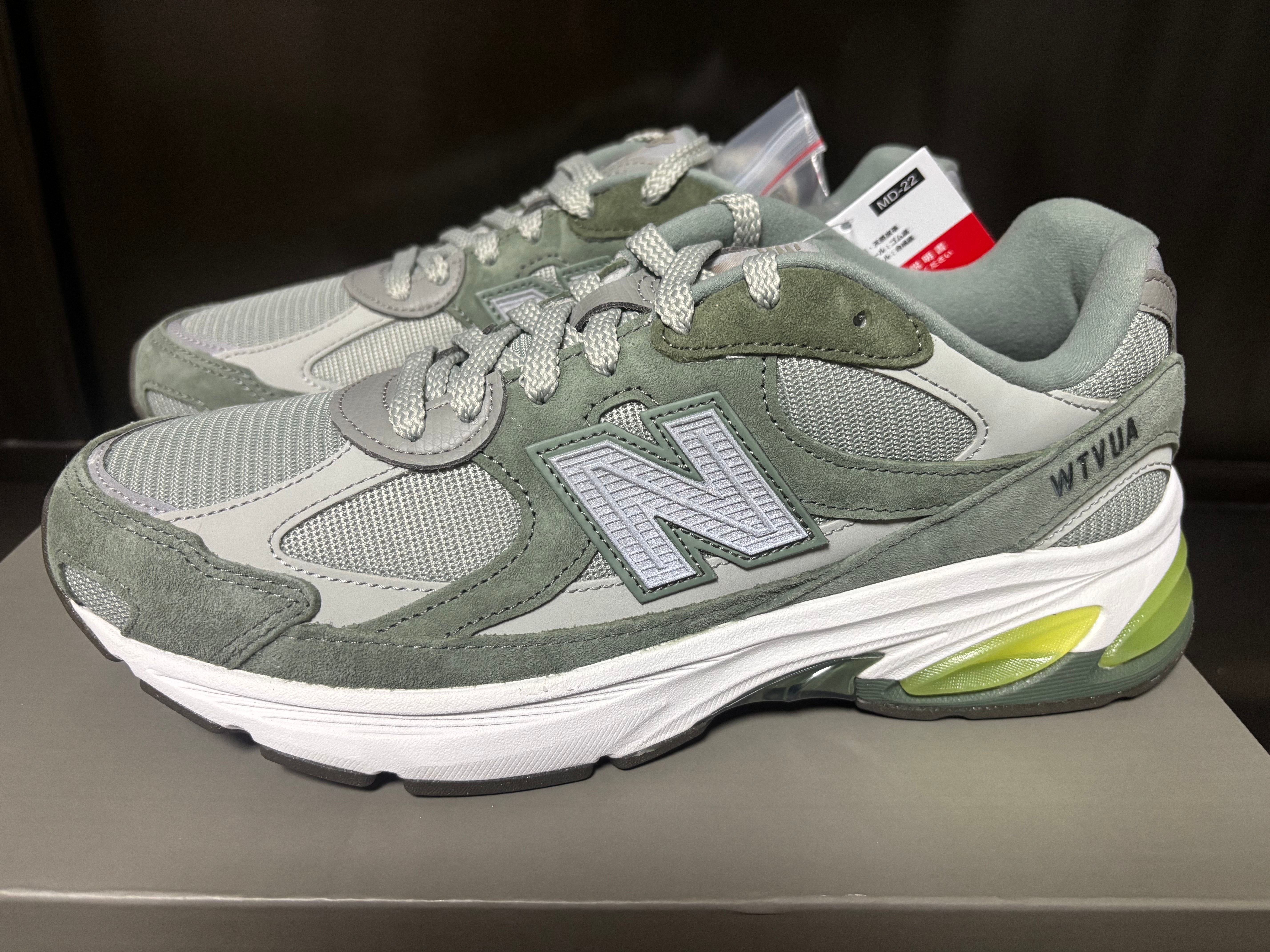 ダブルタップス × ニューバランス アブゾーブ 2010 "オリーブドラブ"