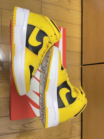 Nike Women's Dunk High UP "Gold/Black"