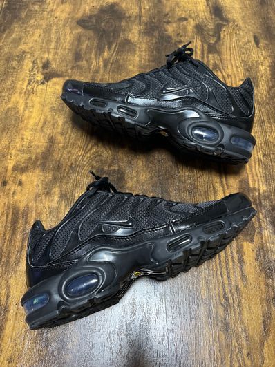 Nike Air Max Plus "Triple Black"
