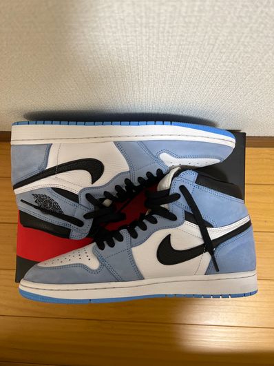Nike Air Jordan 1 High OG "University Blue"