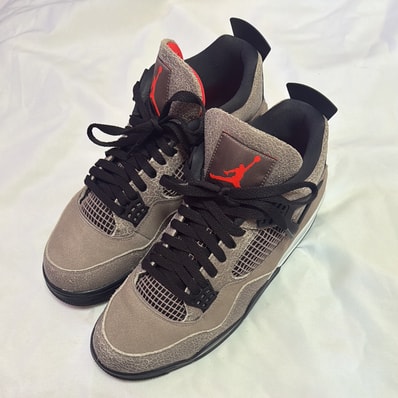 Nike Air Jordan 4 "Taupe Haze"