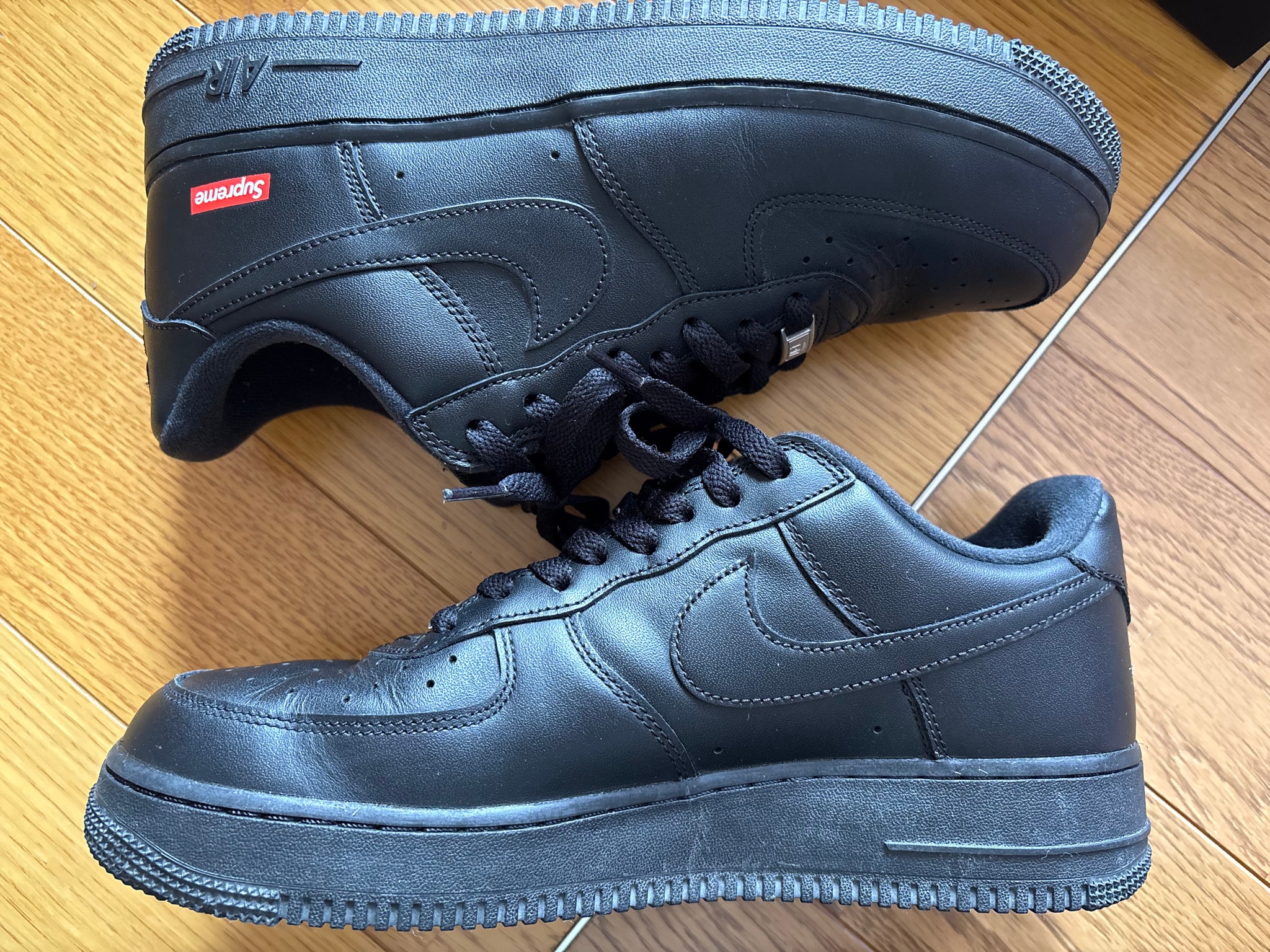 Supreme × Nike Air Force 1 Low "Black"