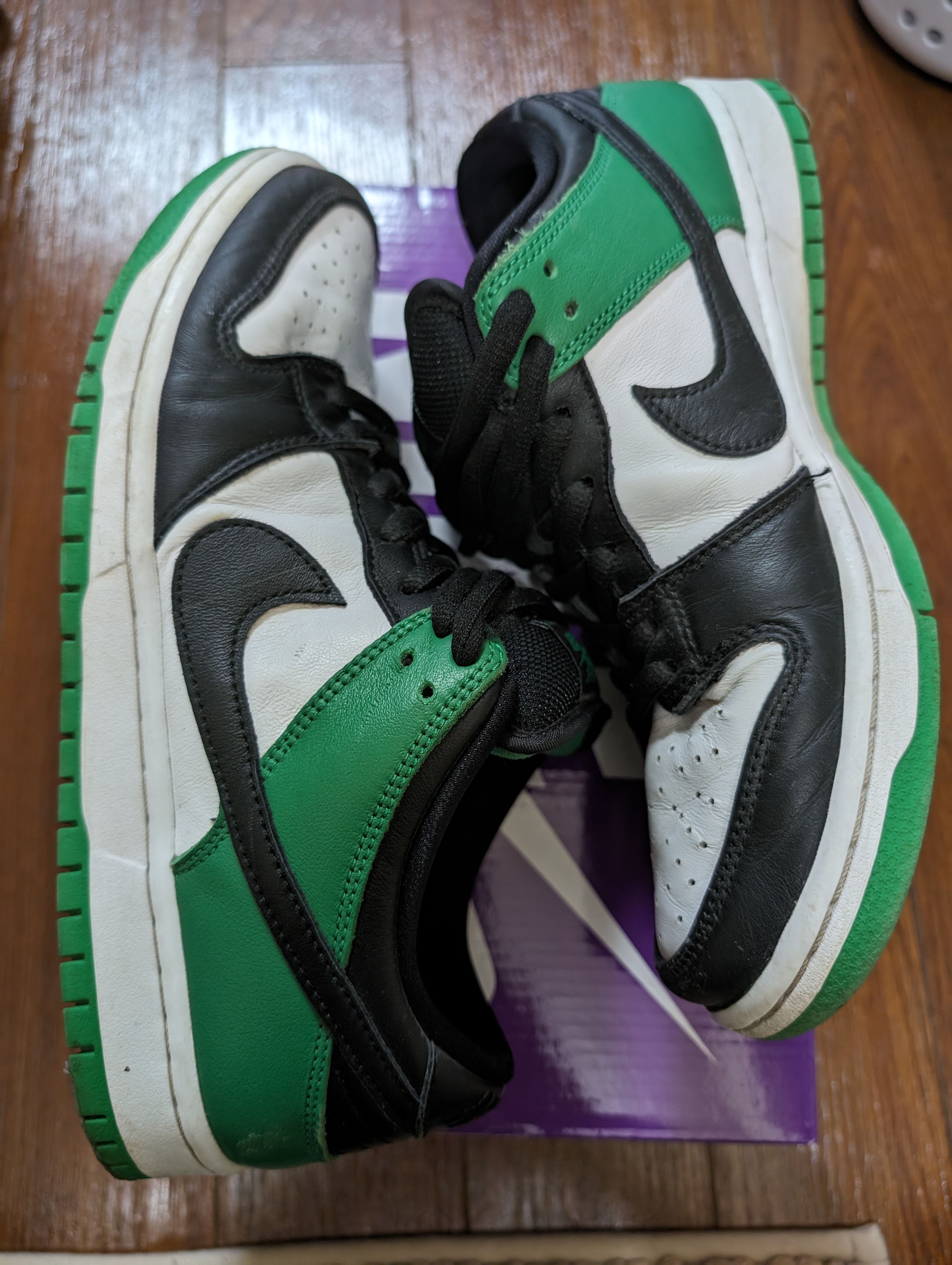 Nike SB Dunk Low Pro "Black and Classic Green"