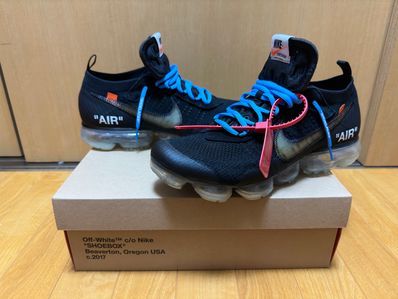 Off-White × Nike Air Vapormax "Black/Total Orange/Clear"