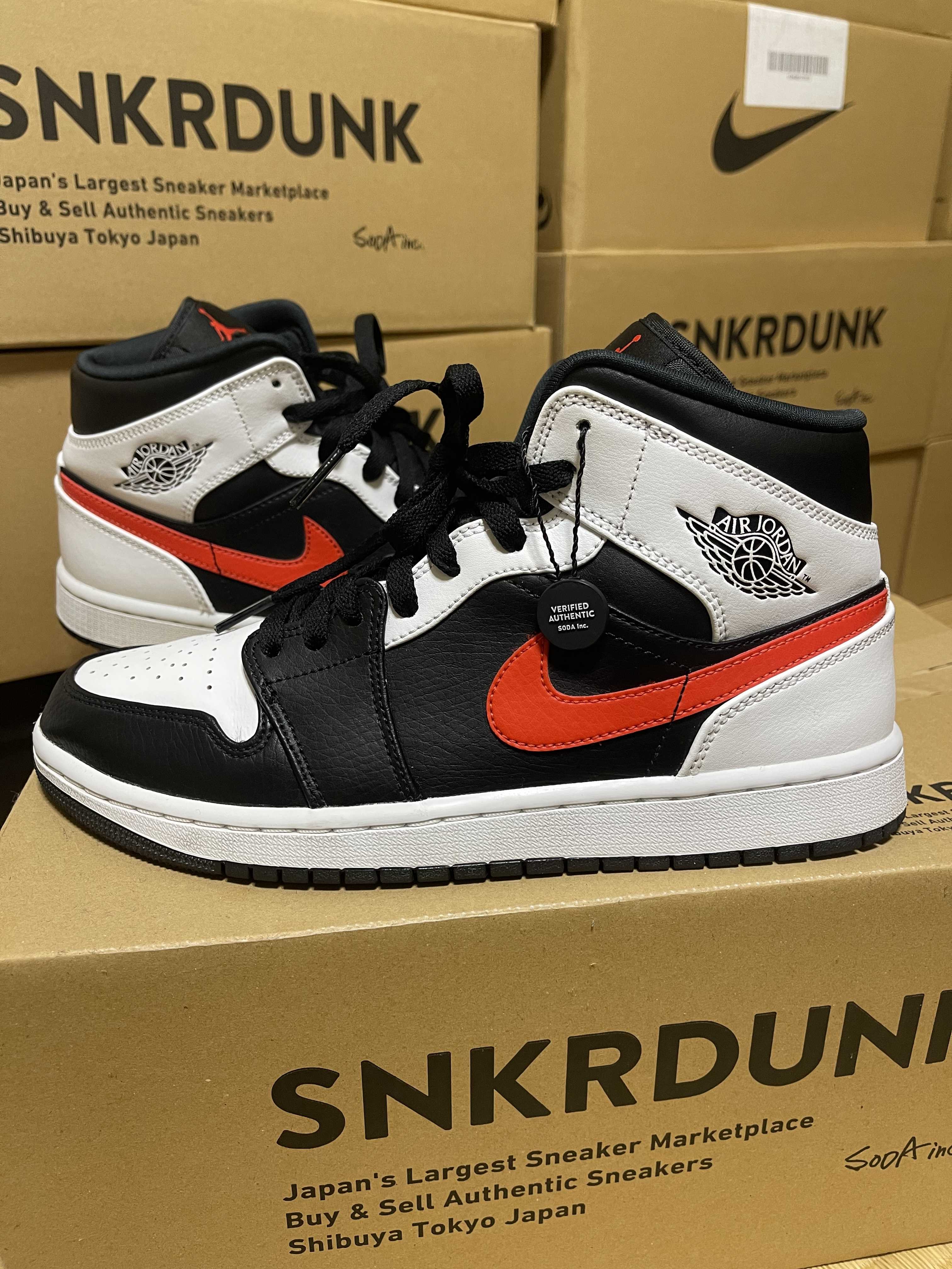 NIKE AIR JORDAN 1 MID "BLACK/CHILE RED/WHITE"