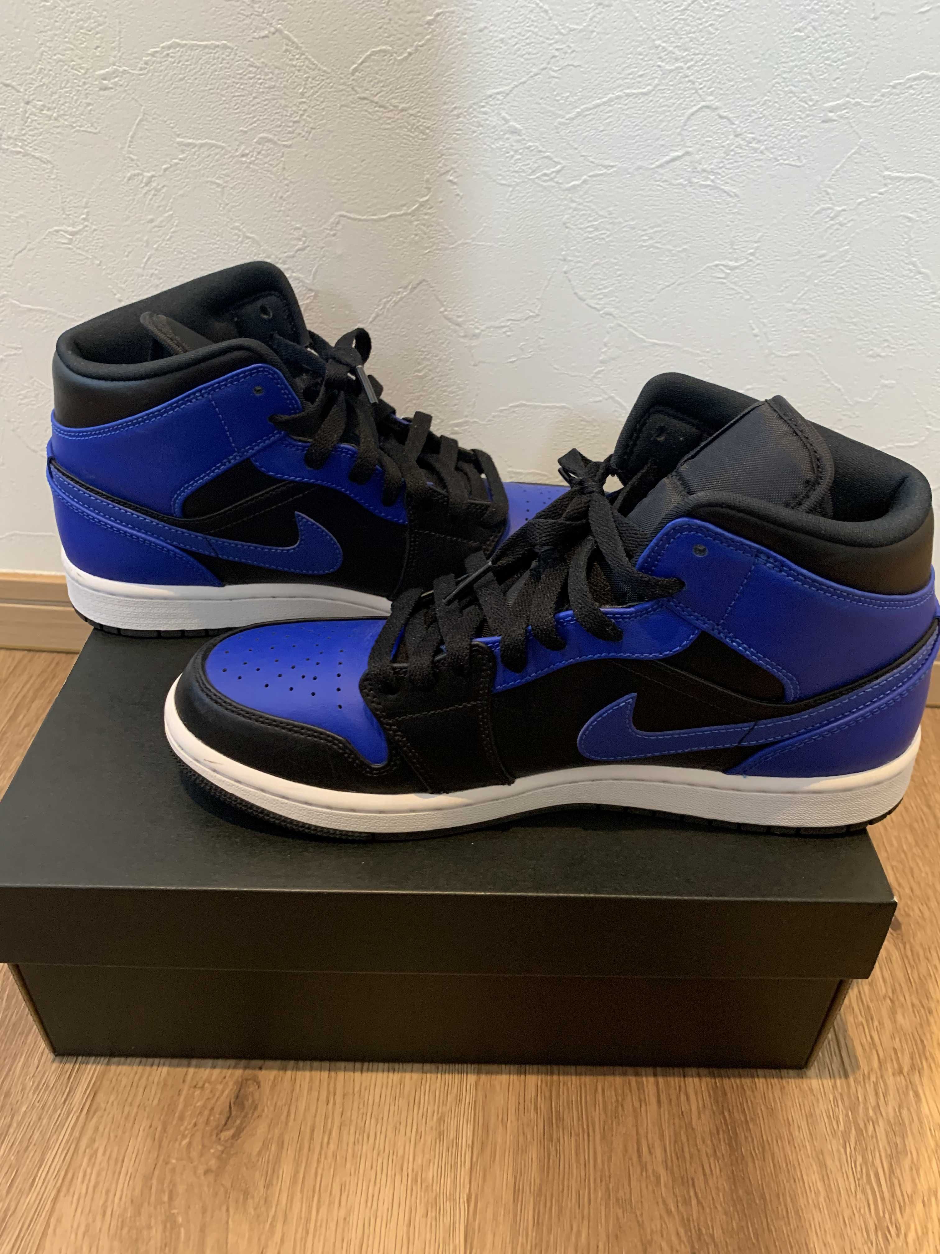 Nike Air Jordan 1 Mid "Hyper Royal"