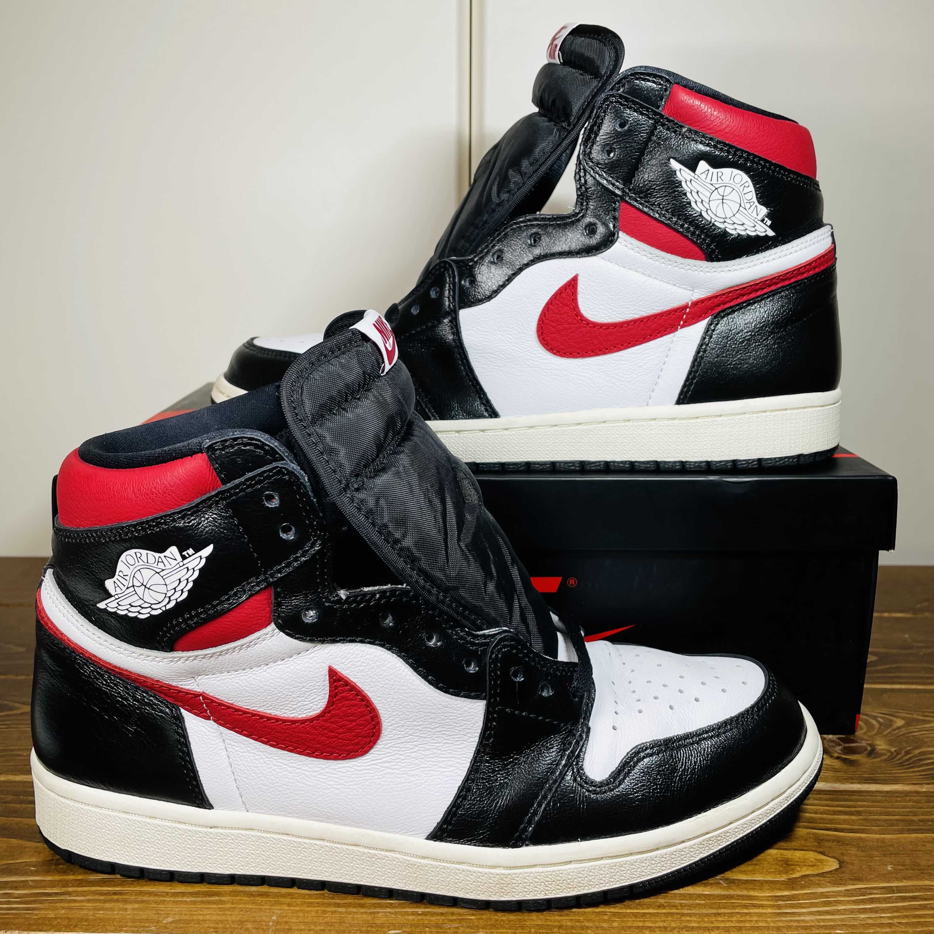 Nike Air Jordan 1 Retro High "Black/White/Sail/Gym Red"    