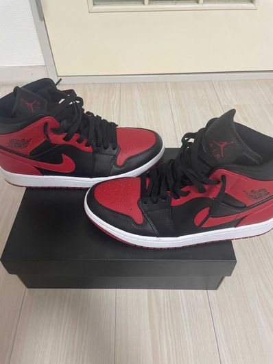 Nike Air Jordan 1 Mid "Bred"