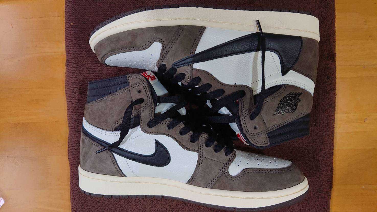 Travis Scott × Nike Air Jordan 1 Retro High OG TS SP "Sail/Dark Mocha"