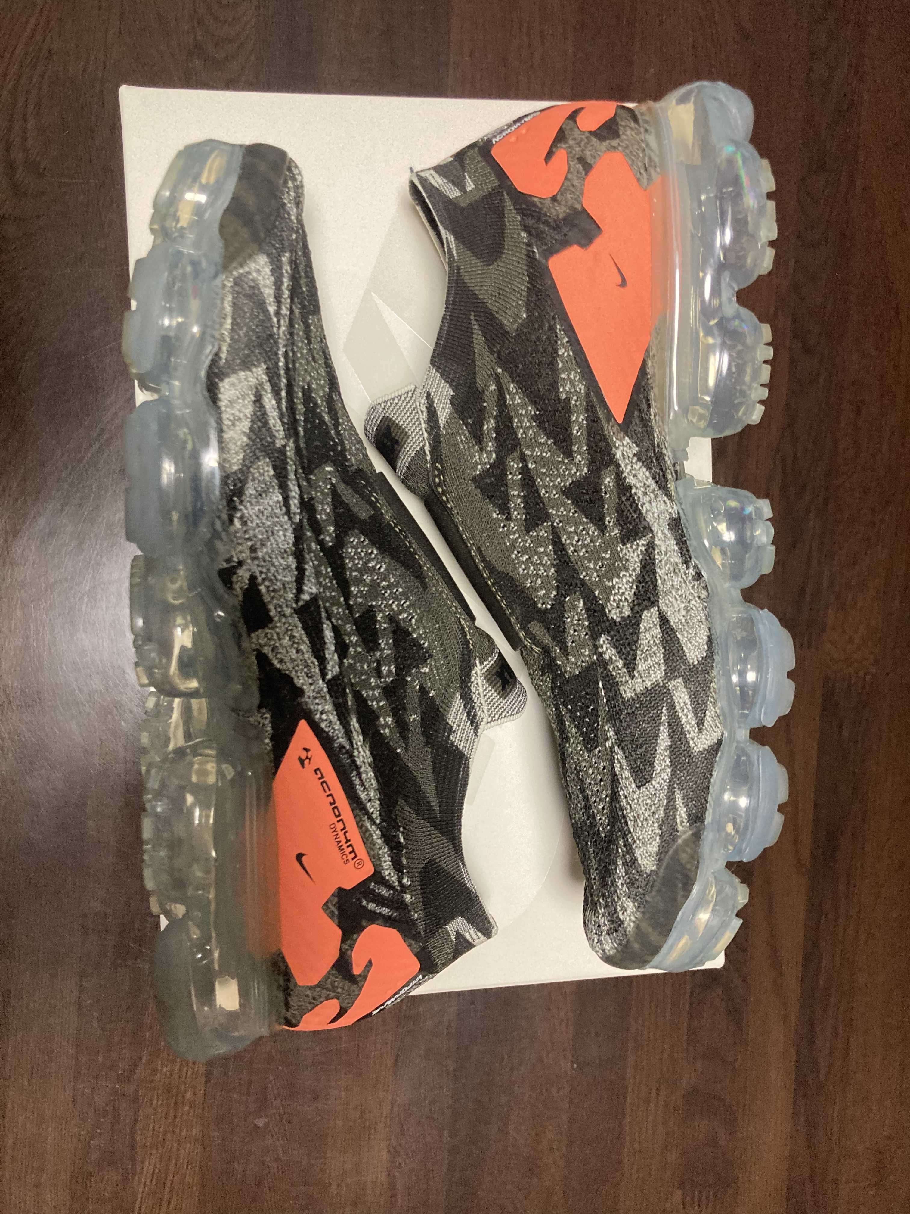 ACRONYM × Nike Vapormax Moc2 "Thirsty Bandit"