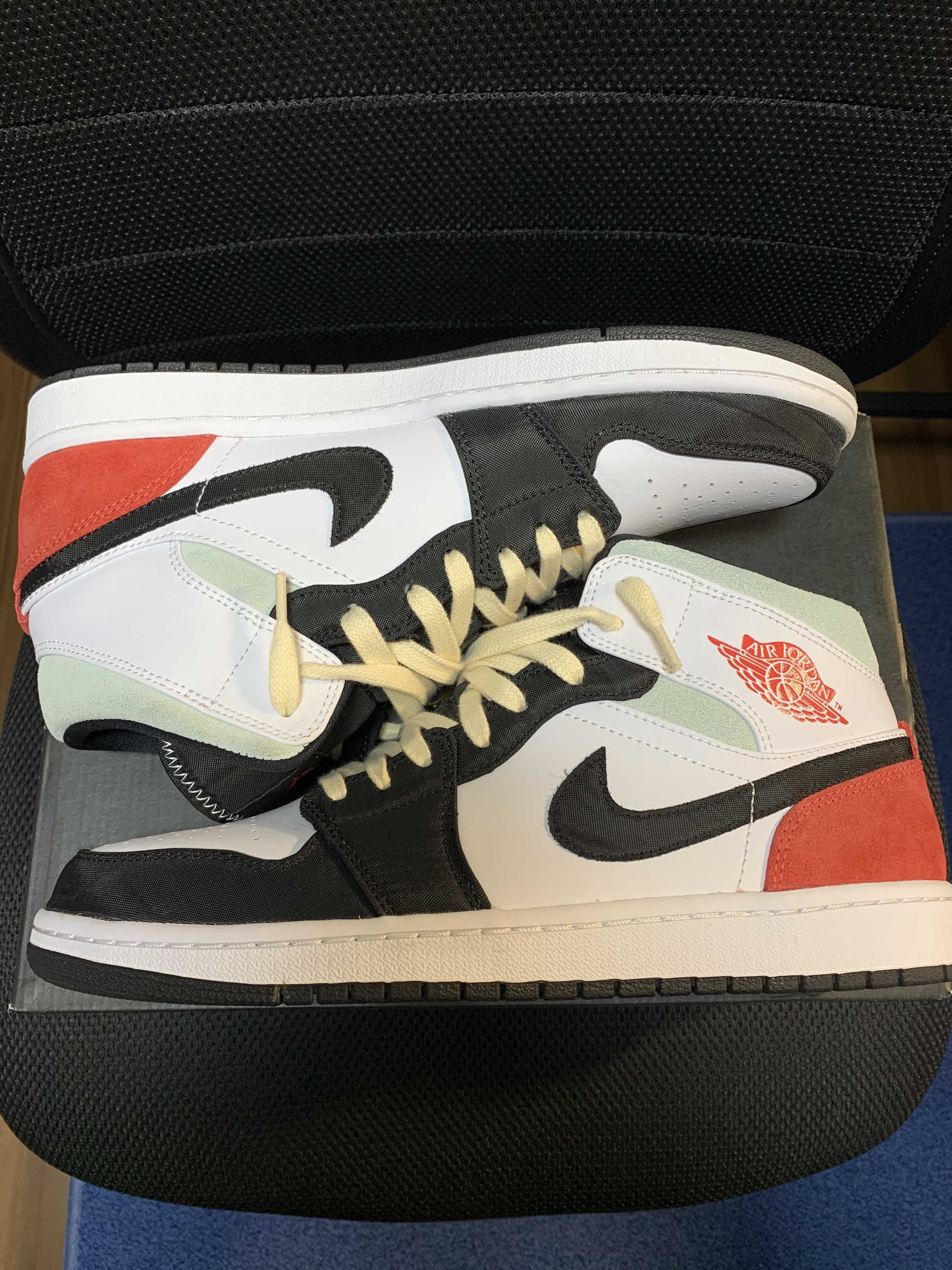 Nike Air Jordan 1 Mid SE "Black/Red/White"