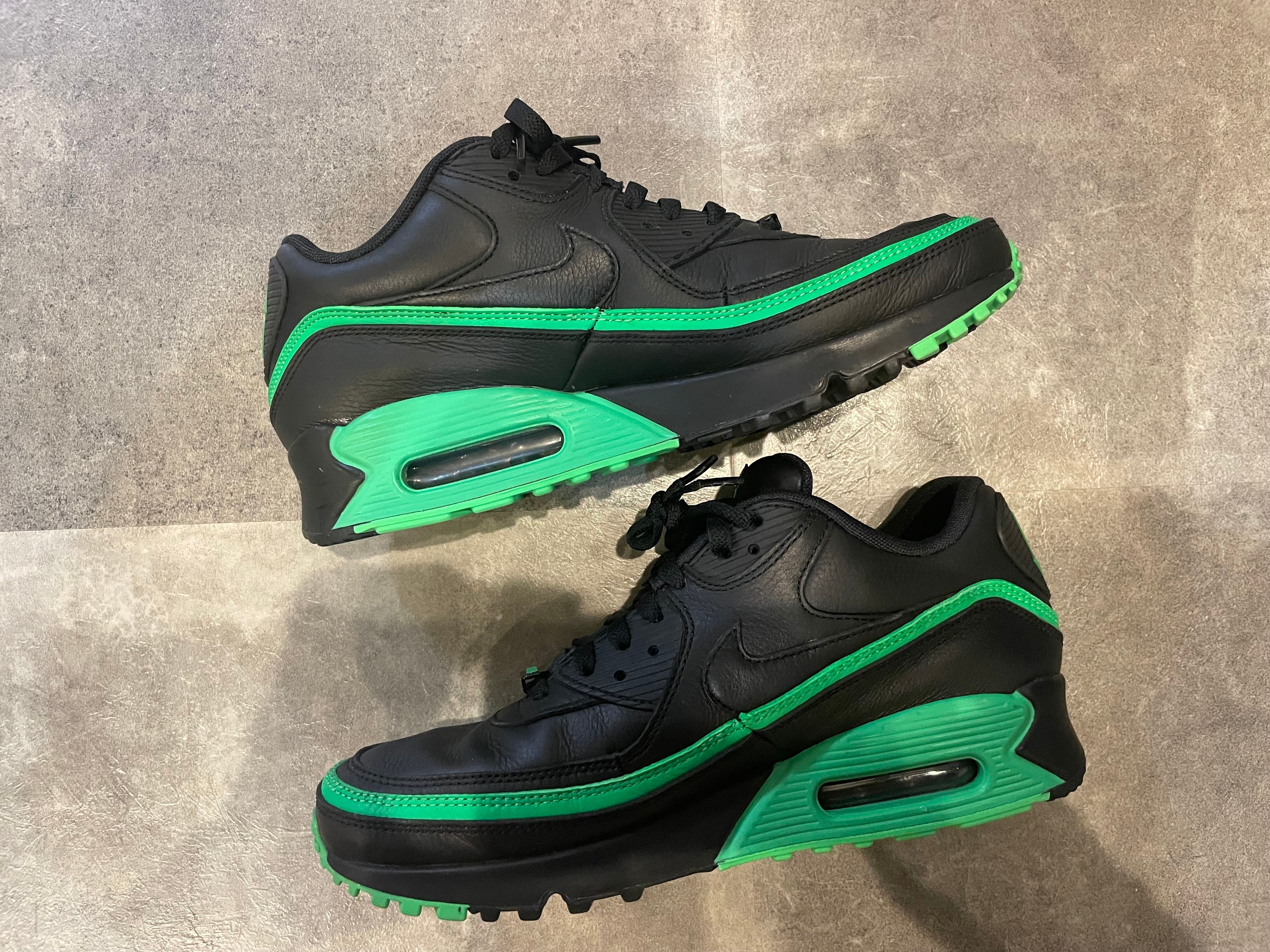 UNDEFEATED × Nike Air Max 90 "Black/Green"