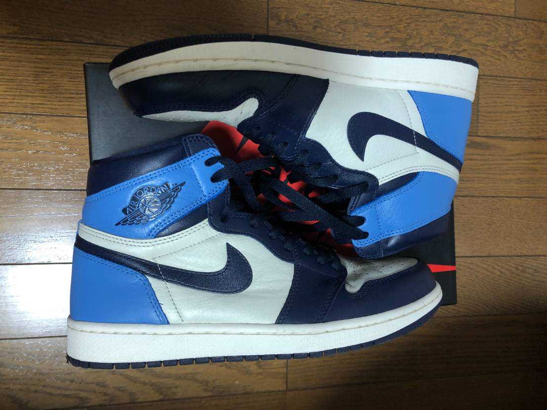 Nike Air Jordan 1 Retro High OG "Obsidian/University Blue"