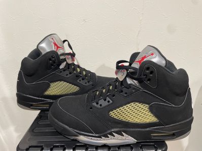 Nike Air Jordan 5 Retro OG "Black/Fire Red/Metallic Silver/White" (2016)