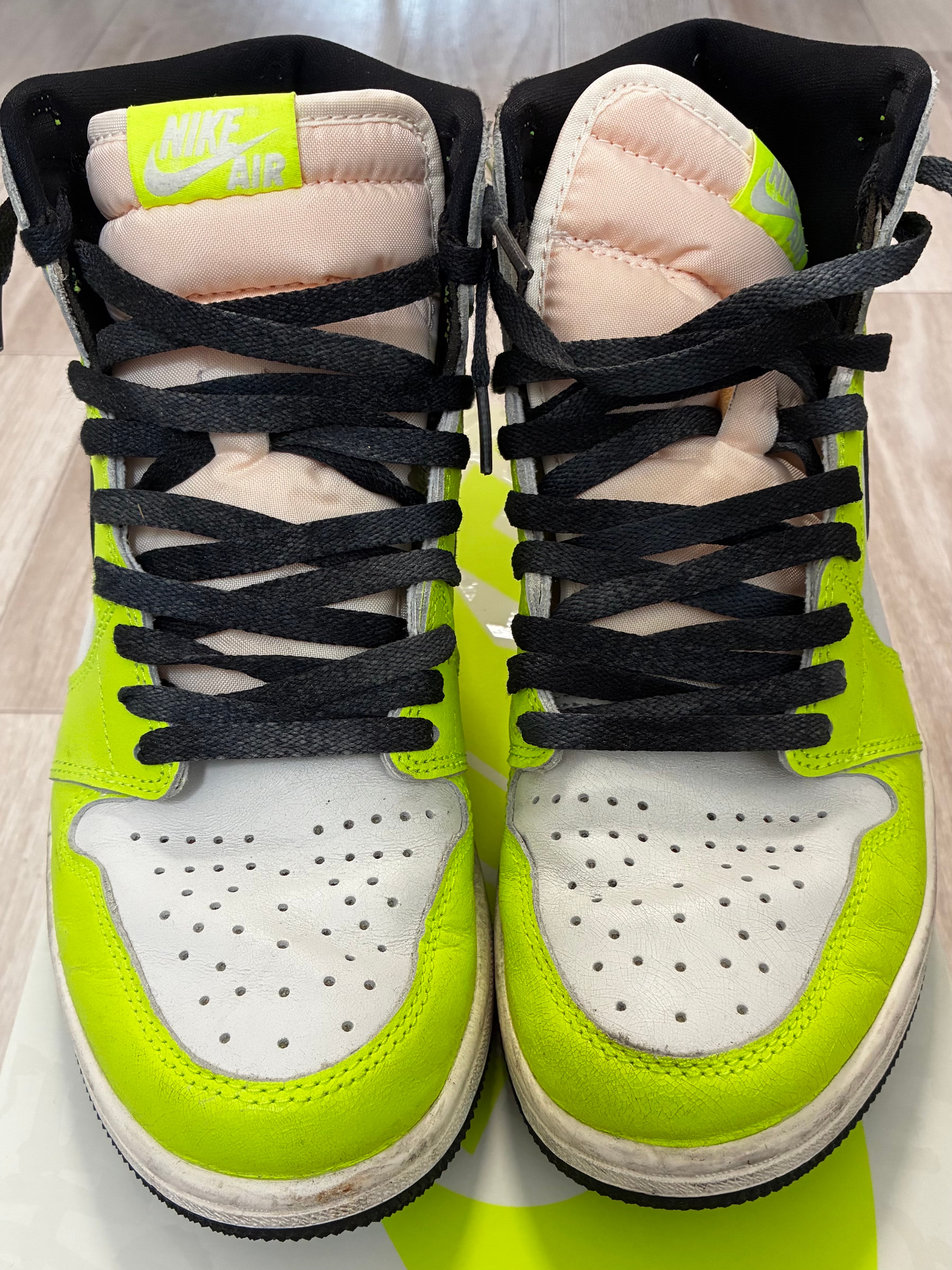 Nike Air Jordan 1 High OG "Volt/Visionaire"