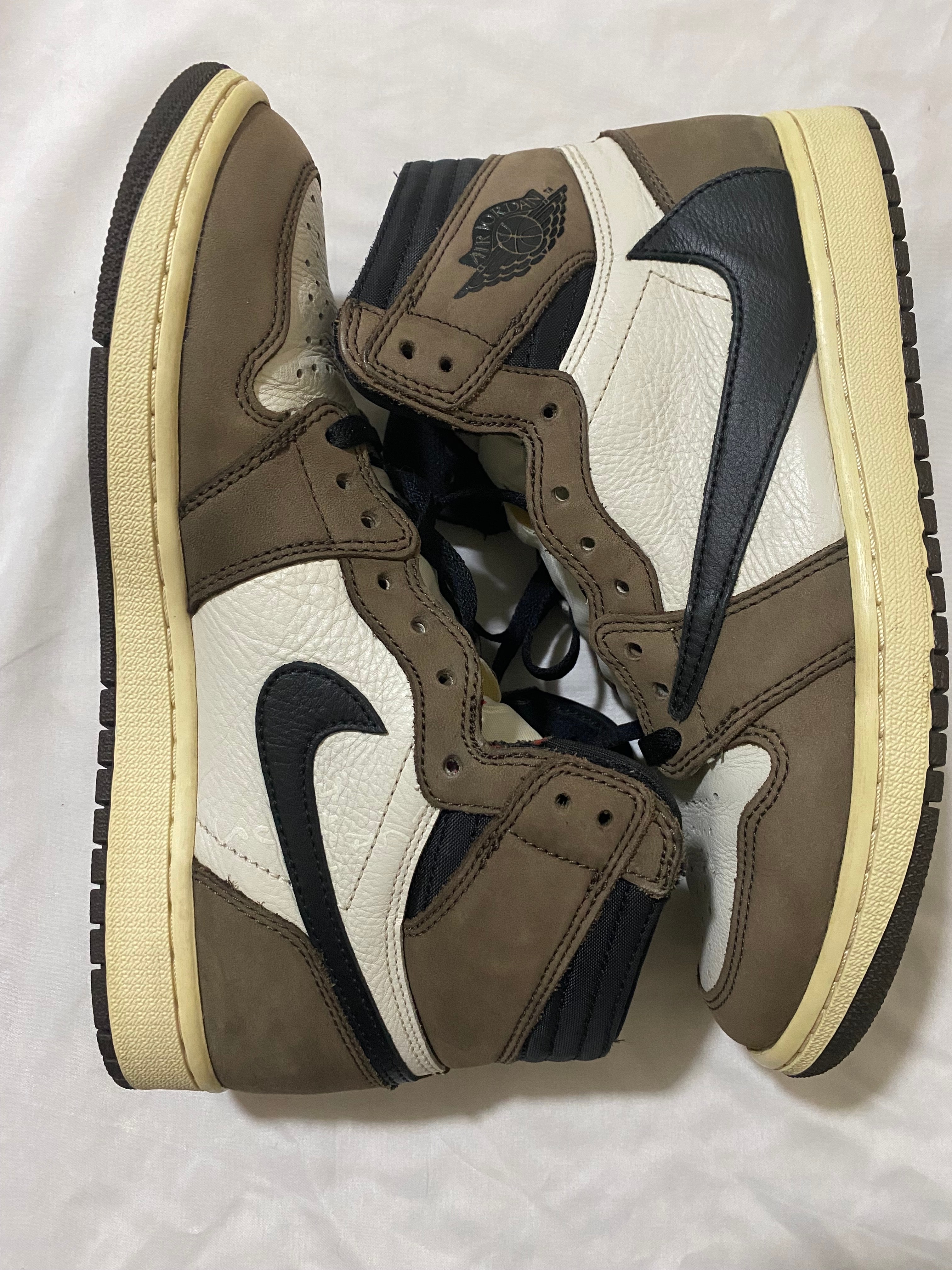 Travis Scott × Nike Air Jordan 1 Retro High OG TS SP "Sail/Dark Mocha"