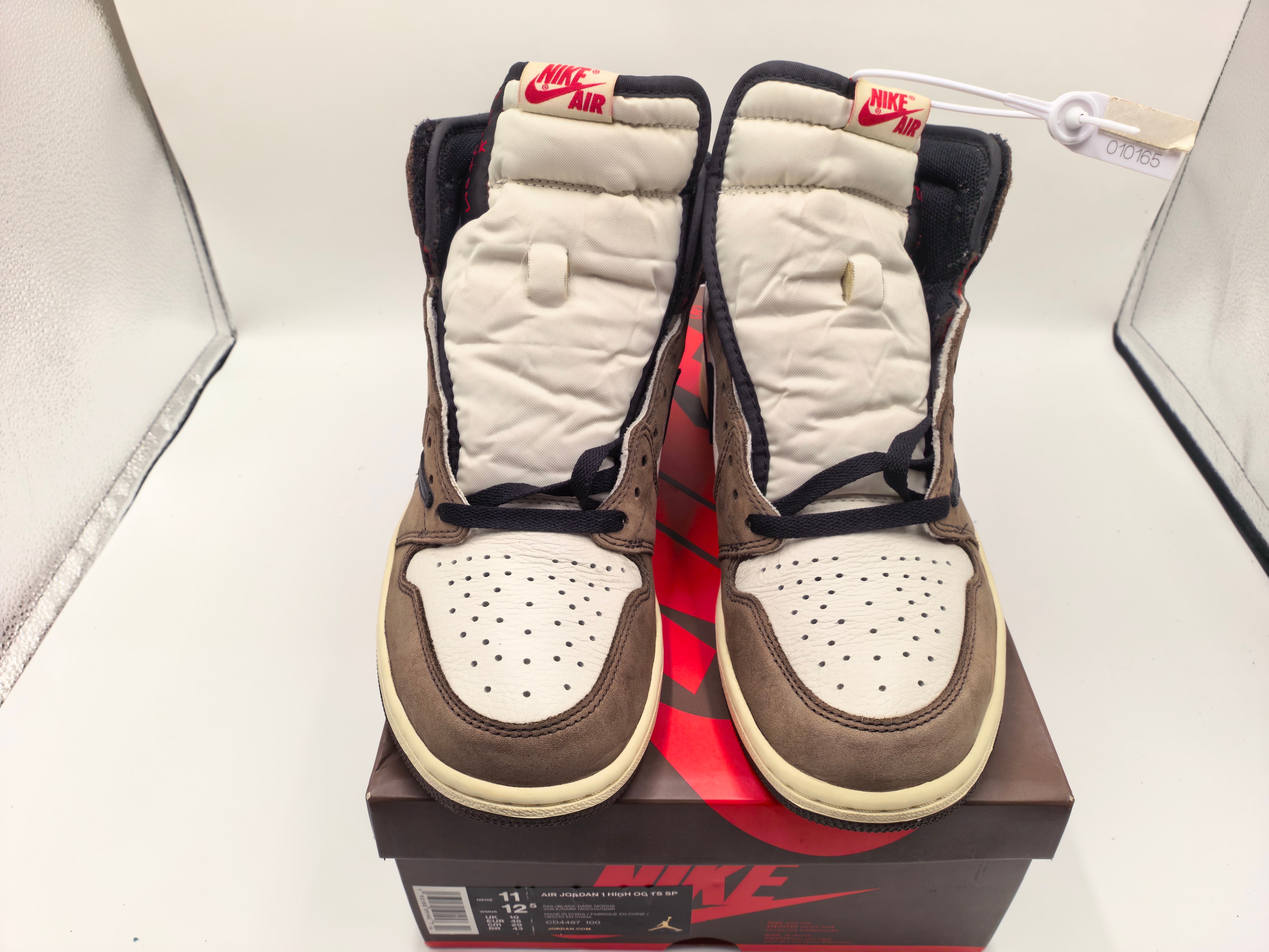 Travis Scott × Nike Air Jordan 1 Retro High OG TS SP "Sail/Dark Mocha"