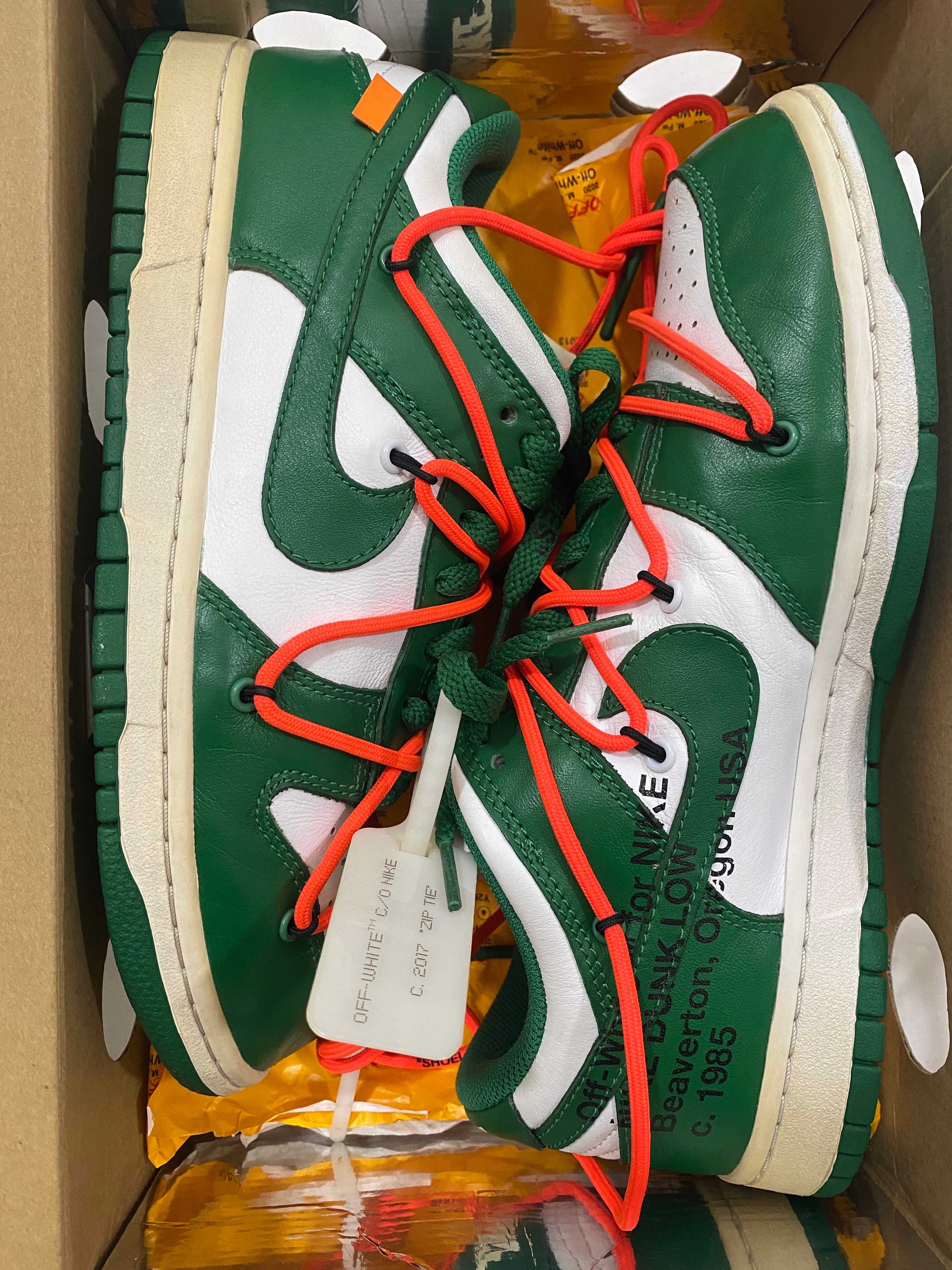Off-White × Nike Dunk Low "White/Pine Green"