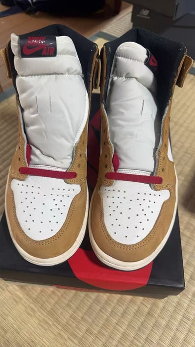 Nike Air Jordan 1 RETRO High "Rookie of The Year"