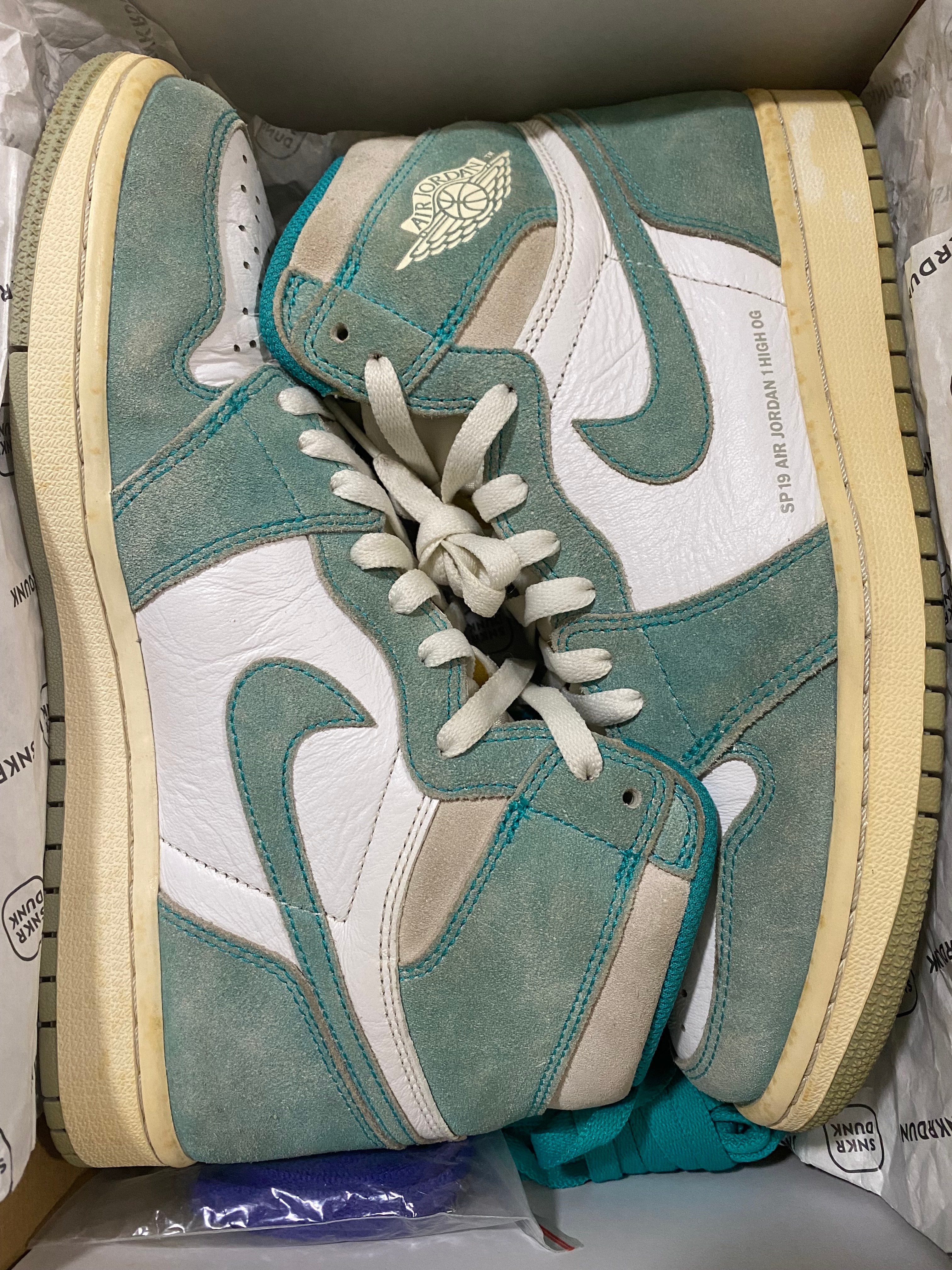 Nike Air Jordan 1 Retro High OG "Turbo Green"