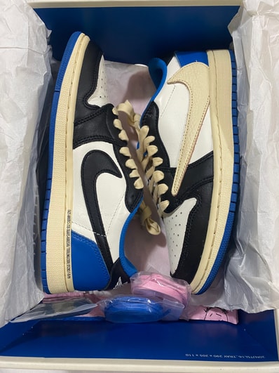Travis Scott × fragment design × Nike Air Jordan 1 Low OG SP "Military Blue"