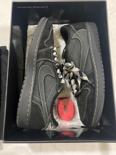Travis Scott × Nike Air Jordan 1 Low OG SP "Black Phantom"