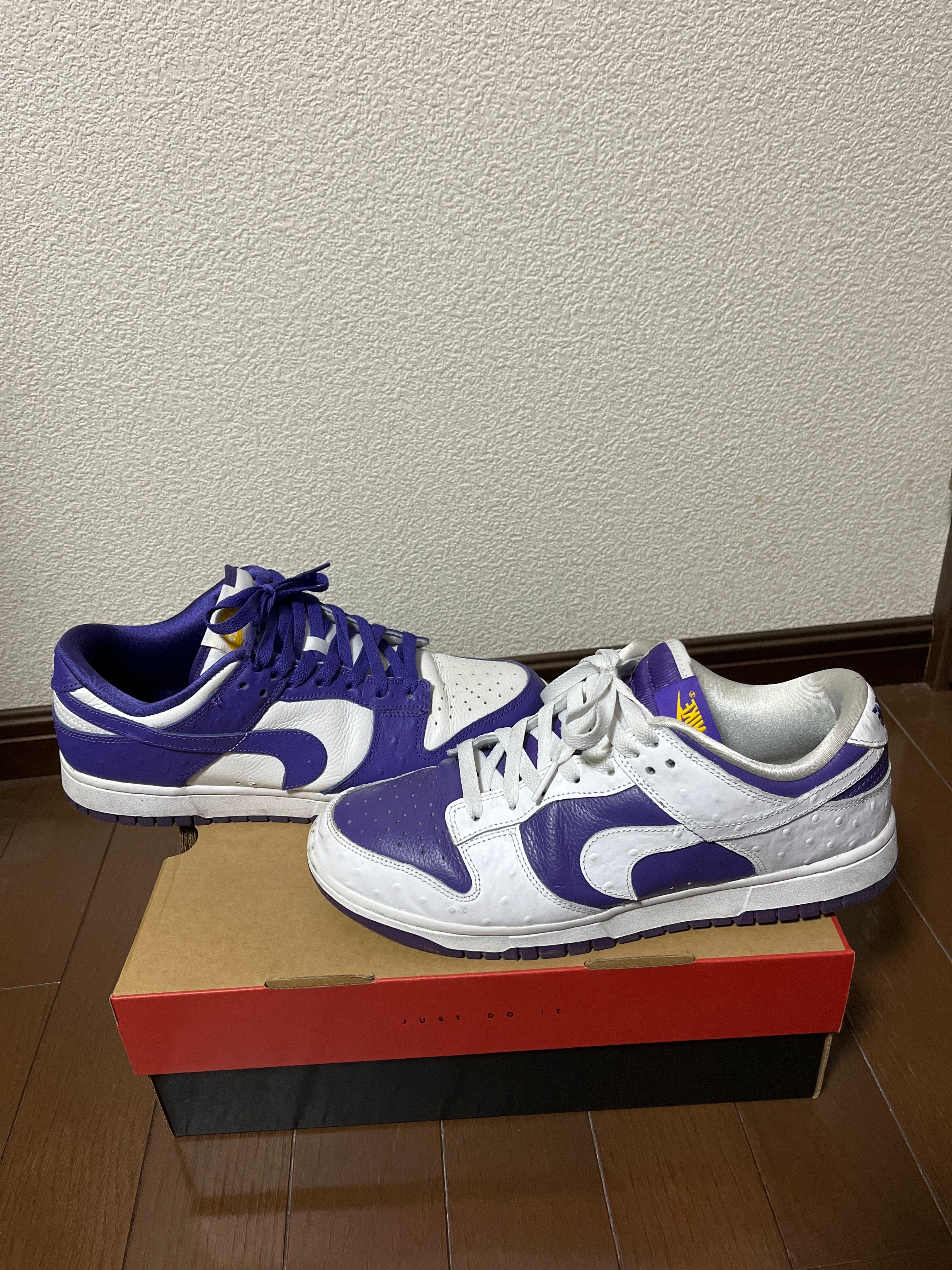 Nike Women's Dunk Low "Made You Look"