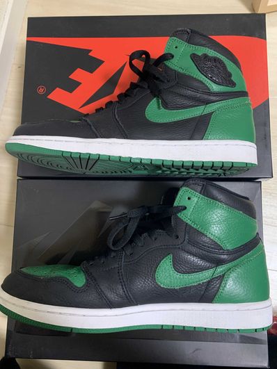 Nike Air Jordan 1 Retro High OG "Black/Pine Green" (2020)