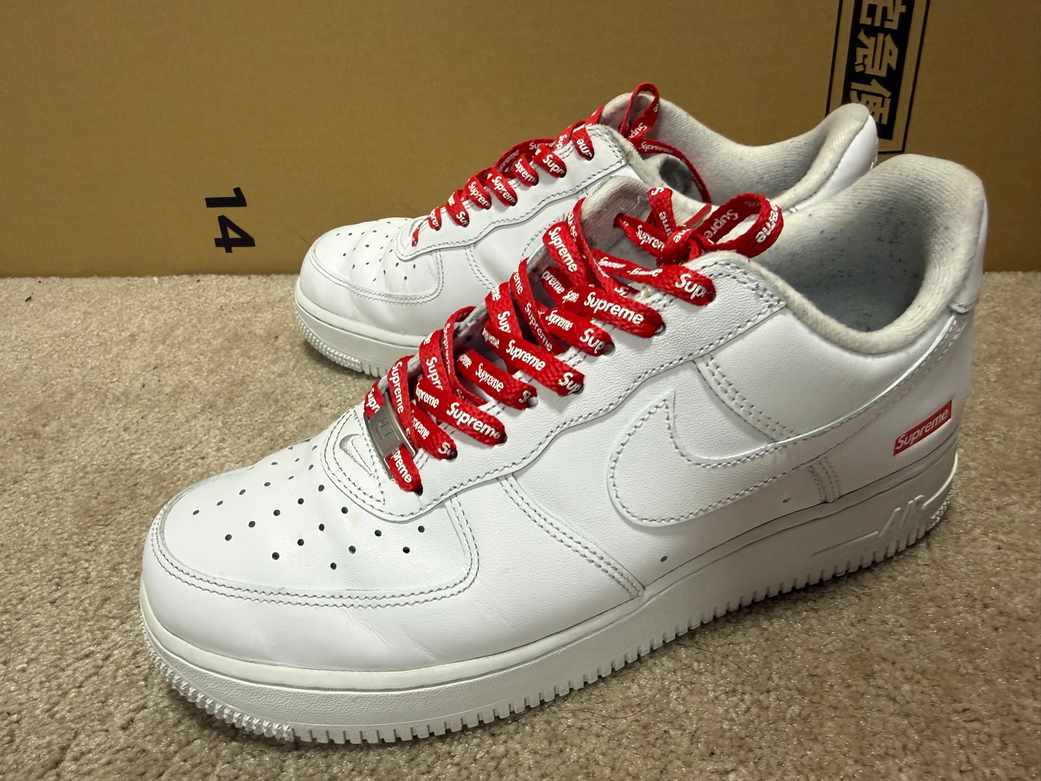 Supreme × Nike Air Force 1 Low "White"