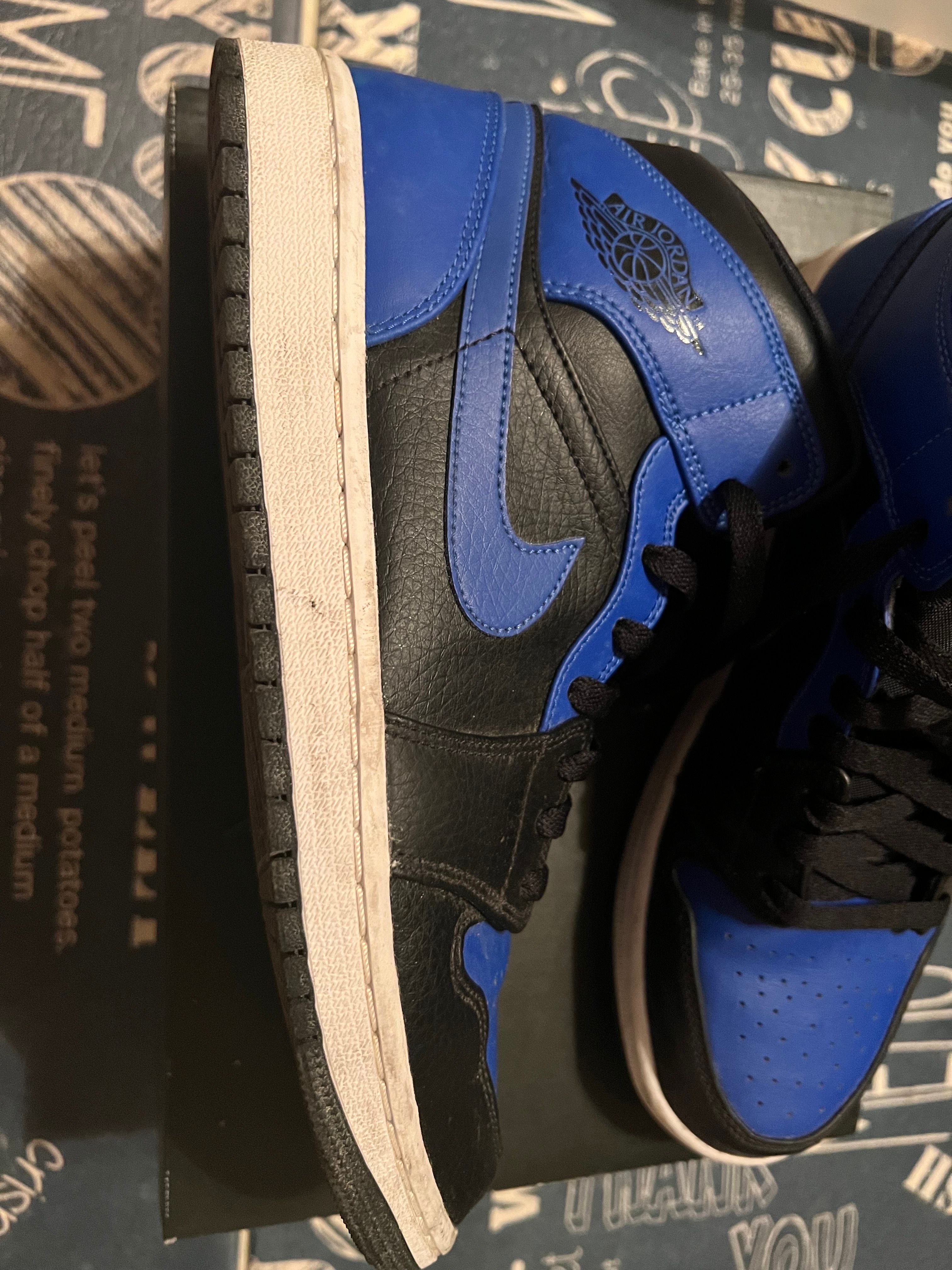 Nike Air Jordan 1 Mid "Hyper Royal"