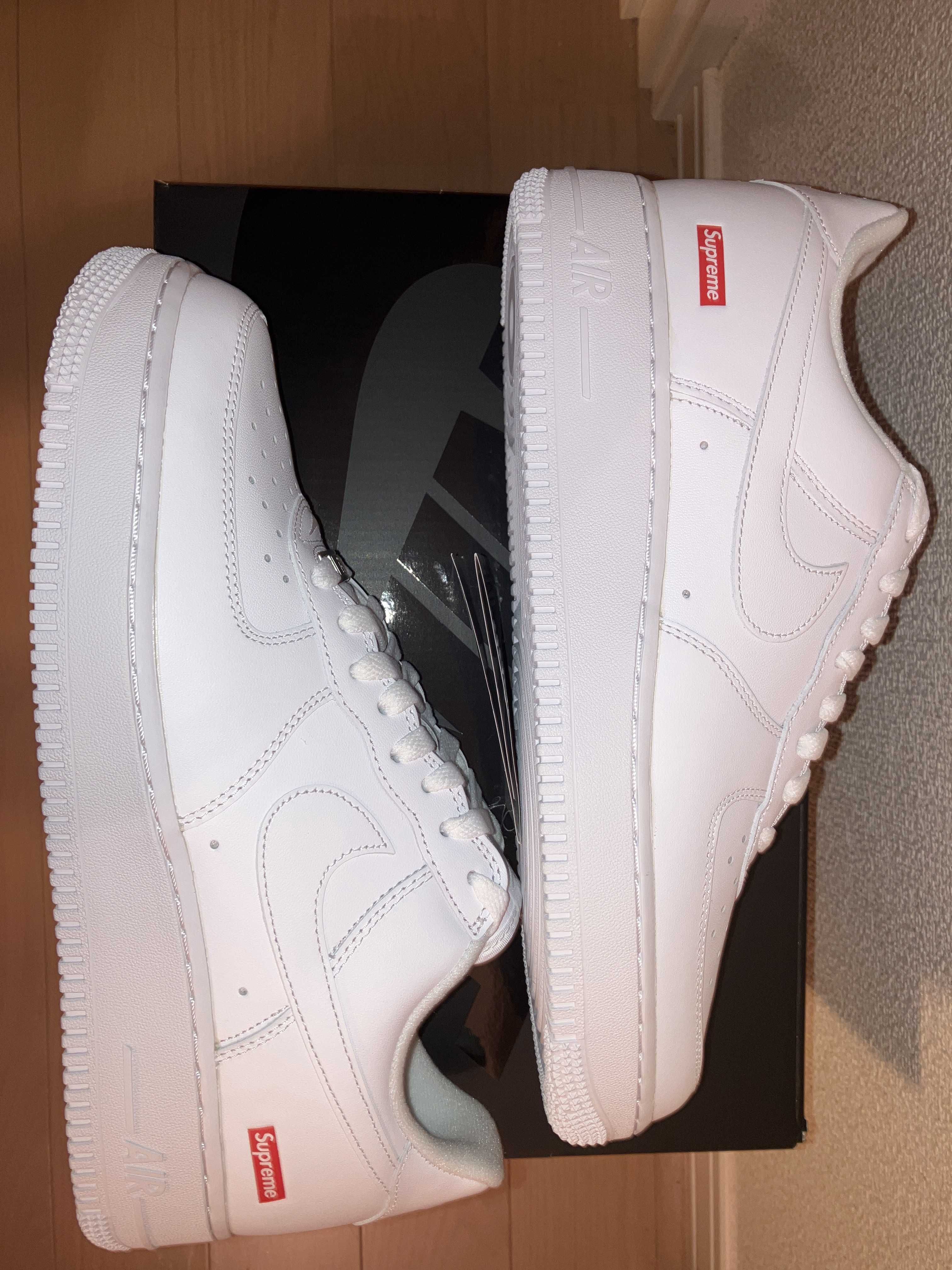 Supreme × Nike Air Force 1 Low "White"