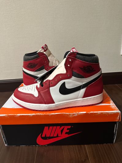 Nike Air Jordan 1 High OG "Lost & Found/Chicago"